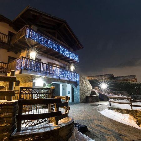 Le Jasmin Bed & Breakfast Aosta Bagian luar foto